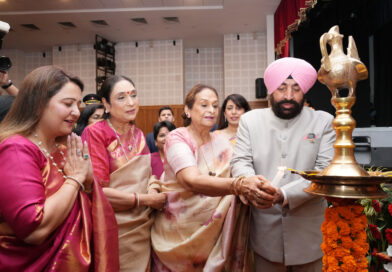 देहरादून में ‘महिला उद्यमीः उभरते सितारे’ सम्मान समारोह, राज्यपाल ने मैरी कॉम सहित कई महिलाओं को किया सम्मानित