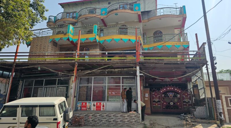 *अवैध निर्माणों पर एमडीडीए की सख्त कार्रवाई, दो व्यवसायिक निर्माण सील*