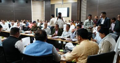 रुद्रपुर में दिशा बैठक में सांसद अजय भट्ट ने की समीक्षा*