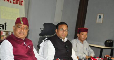 *श्री बदरीनाथ केदारनाथ मंदिर समिति यात्रा तैयारियों में जुटी: हेमंत द्विवेदी*