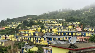 सारकोट: पलायन से प्रगति तक—पहाड़ का बदलता चेहरा