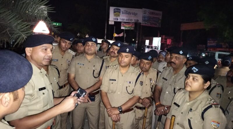 देहरादून में “ऑपरेशन प्रहार”: प्रेमनगर में पुलिस की बड़ी नाइट रेड, संदिग्धों पर सख्त कार्रवाई