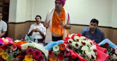सचिवालय संघ के नव निर्वाचित अध्यक्ष श्री दीपक जोशी का भव्य स्वागत