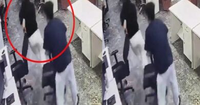 प्रेम में अंधे युवक ने तीस सेकेंड में चाकू से अपनी प्रेमिका पर किए 30 वार