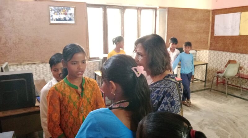 भोले-भाले बच्चों की शिक्षा के नाम पर धर्मांतरण का खेल उजागर, आयोग की छापेमार कार्रवाई
