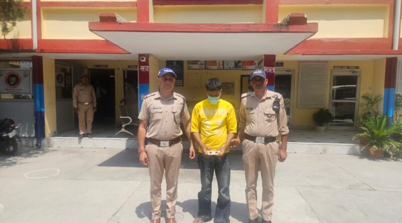 *एसएसपी पौड़ी के सख्त निर्देशन में नशा एवं नशे की सप्लाई चेन को ध्वस्त करने के लिए कार्रवाई जारी।*