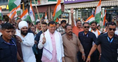 *खटीमा में मुख्यमंत्री धामी के नेतृत्व में निकली भव्य “प्रगति पथ यात्रा”, हजारों लोगों ने उत्साहपूर्वक किया प्रतिभाग*