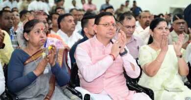 मुख्यमंत्री पुष्कर सिंह धामी ने रुड़की में सुना प्रधानमंत्री मोदी का ‘मन की बात’ कार्यक्रम