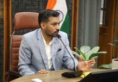 *हर पात्र मतदाता का नाम सूची में सुनिश्चित करने के लिए जिला प्रशासन पूरी तरह सक्रियः डॉ0 आशीष चौहान*