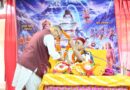*भद्रकाली मंदिर में आयोजित शिव महापुराण कथा का श्रवण करते कैबिनेट मंत्री गणेश जोशी*