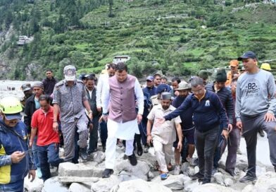 *एक साल बाद बदली धराली की तस्वीर, आपदा के मलबे से निकलकर फिर खड़ी हुई जिंदगी*