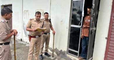 ढोल-नगाड़ों के साथ फरार आरोपी की मुनादी, जानलेवा हमले के आरोपी पर दून पुलिस का शिकंजा
