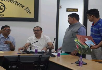 कार्मिक हितों के लंबित मामलों के त्वरित निस्तारण के लिए यूपीसीएल प्रबंध निदेशक ने अवकाश के दिन बुलाई विशेष बैठक