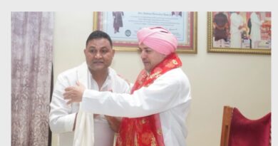 श्री दरबार साहिब पहुंचे कैबिनेट मंत्री राम सिंह कैड़ा, कुमाऊँ में इन्दिरेश अस्पताल की स्वास्थ्य सेवाओं के विस्तार को सरकार का सहयोग