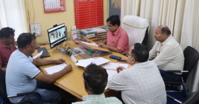 विशेष गहन पुनरीक्षण अभियान को लेकर राजनीतिक दलों के साथ समीक्षा बैठक,
