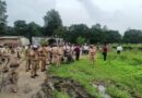 गो हत्यारों और नशा तस्करों के घरों पर चला धामी का बुलडोजर, सरकारी भूमि पर किया हुआ था अतिक्रमण