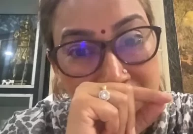 उत्तराखंड की कैबिनेट मंत्री रेखा आर्य ने पति के खिलाफ दर्ज कराई FIR, हत्या की साजिश से लेकर मारपीट तक के गंभीर आरोप